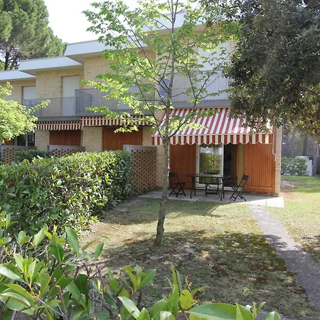Tamerici Villa *